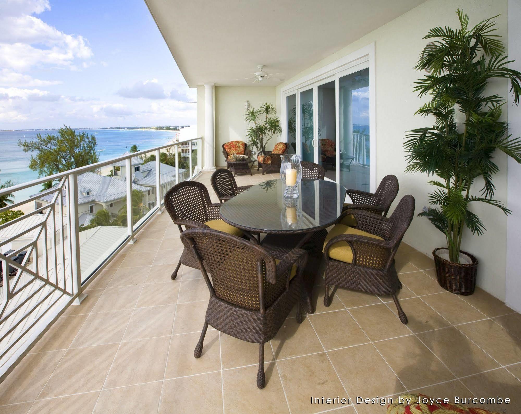 Caribbean Club Boutique Hotel, Grand Cayman Seven Mile Beach Exterior foto