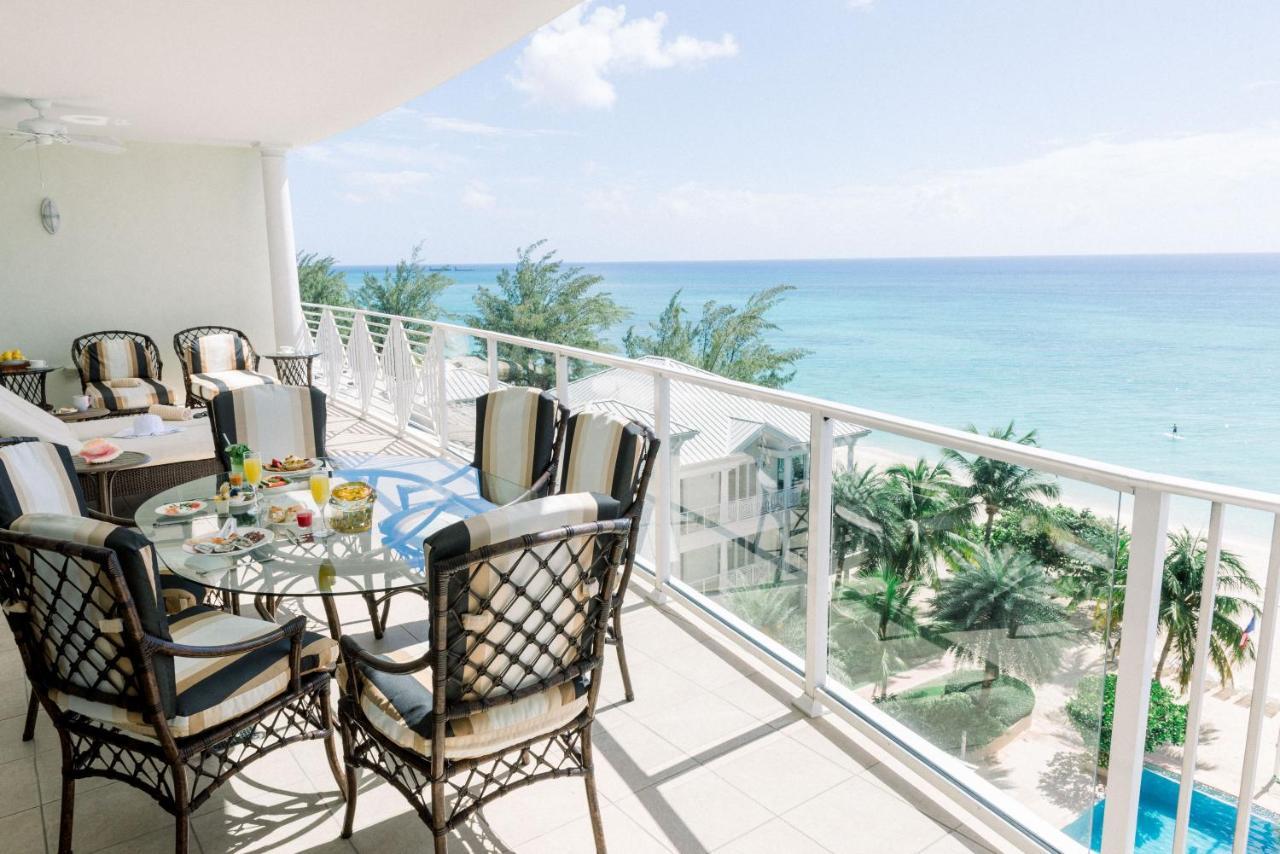 Caribbean Club Boutique Hotel, Grand Cayman Seven Mile Beach Exterior foto